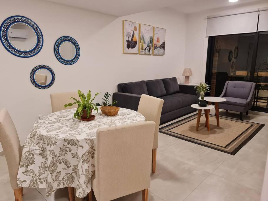 Cerca De Shopping Mariscal Lopez Lägenhet Asuncion Exteriör bild